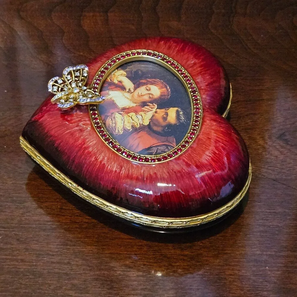 RARE JAY STRONGWATER HEART BUTTERFLY ENAMEL CRYSTAL JEWELRY VANITY TRINKET BOX